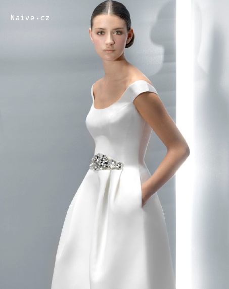 JESUS PEIRO 2012 svatební šaty, model JP 2003