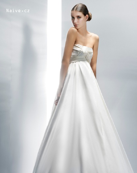 JESUS PEIRO 2012 svatební šaty, model JP 2016