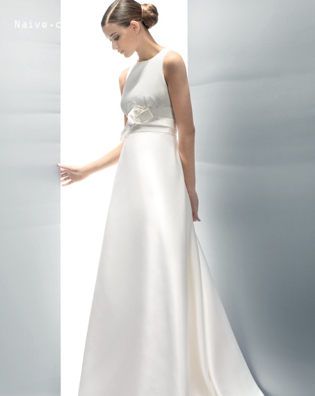 JESUS PEIRO svatební šaty, model JP 3004
