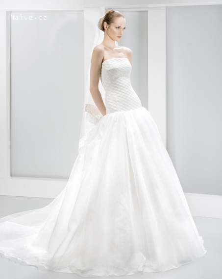 JESUS PEIRO svatební šaty - model 6010