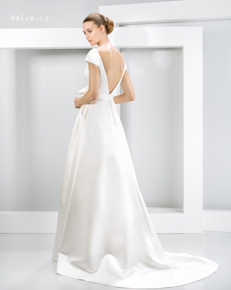 JESUS PEIRO svatební šaty - model 6013