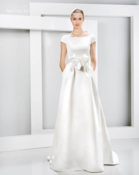 JESUS PEIRO svatební šaty - model 6013