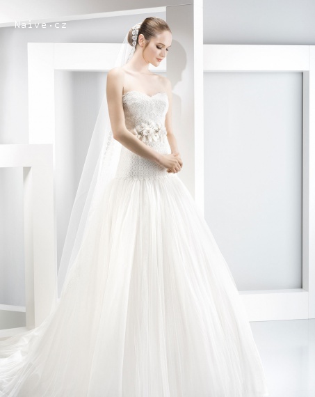 JESUS PEIRO svatební šaty - model 6027