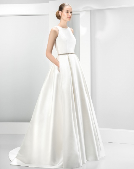 JESUS PEIRO svatební šaty - model 6030