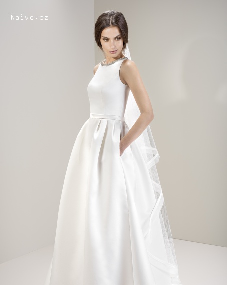 JESUS PEIRO svatební šaty - model 7021