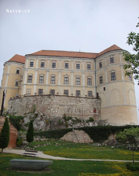 zámek Mikulov - zahrada