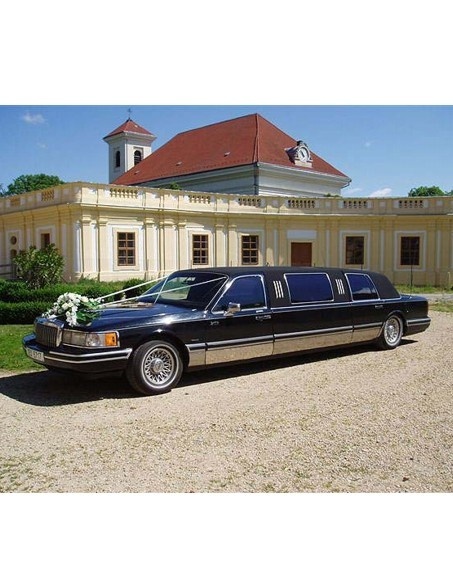 Lincoln Town Car Limousine