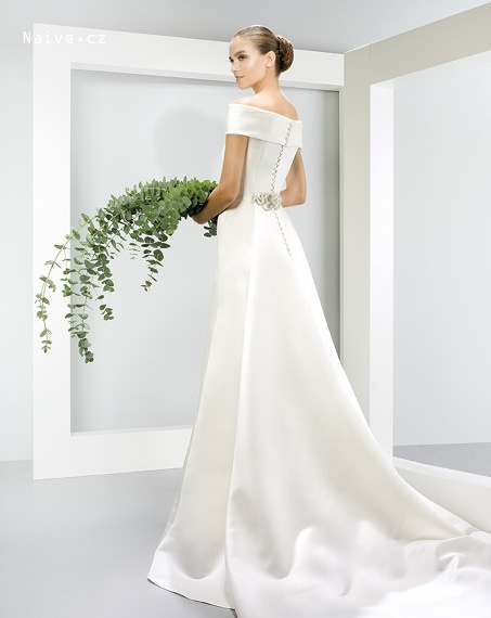 Svatební šaty Jesus Peiro, model 5010